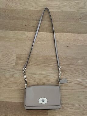 Coach Beige Leather Shoulder Bag with Gold-Tone Hardware
